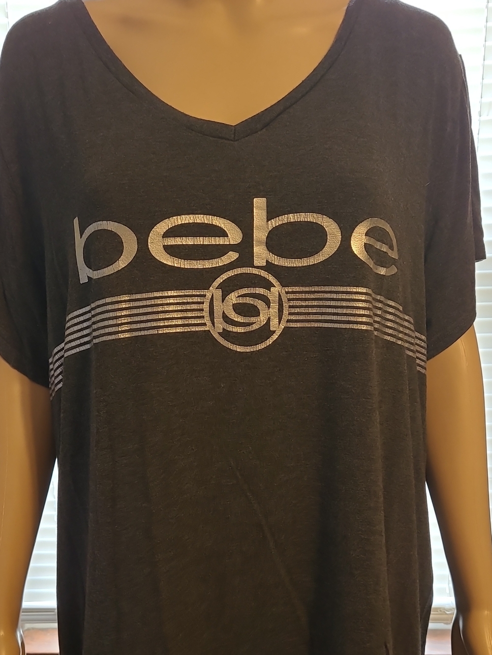 bebe Charcoal V-Neck With Silver Logo Tee. Size 3X - Picture 2 of 6